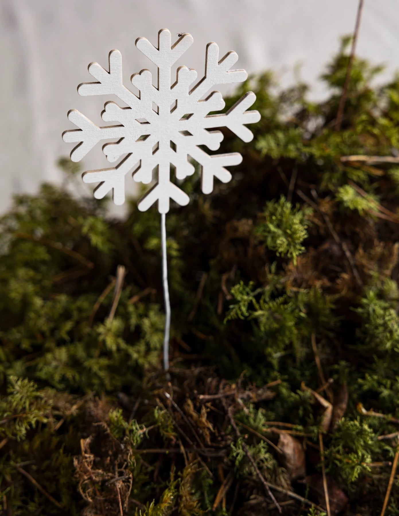 Adelöv White Snowflake Stick Decoration by Storefactory | Lifestory