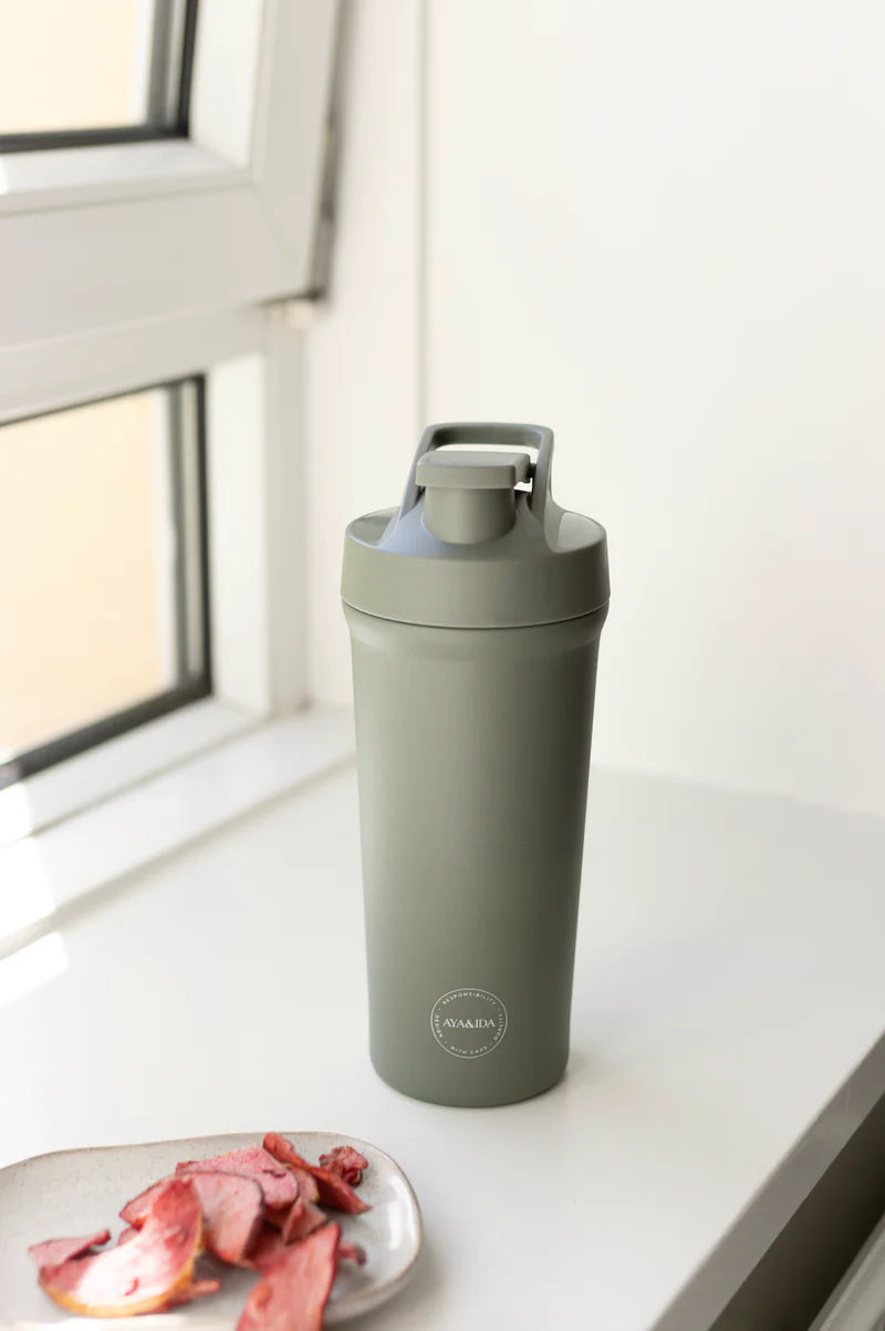 Aya & Ida 750ml Shaker Bottle | Various Colours