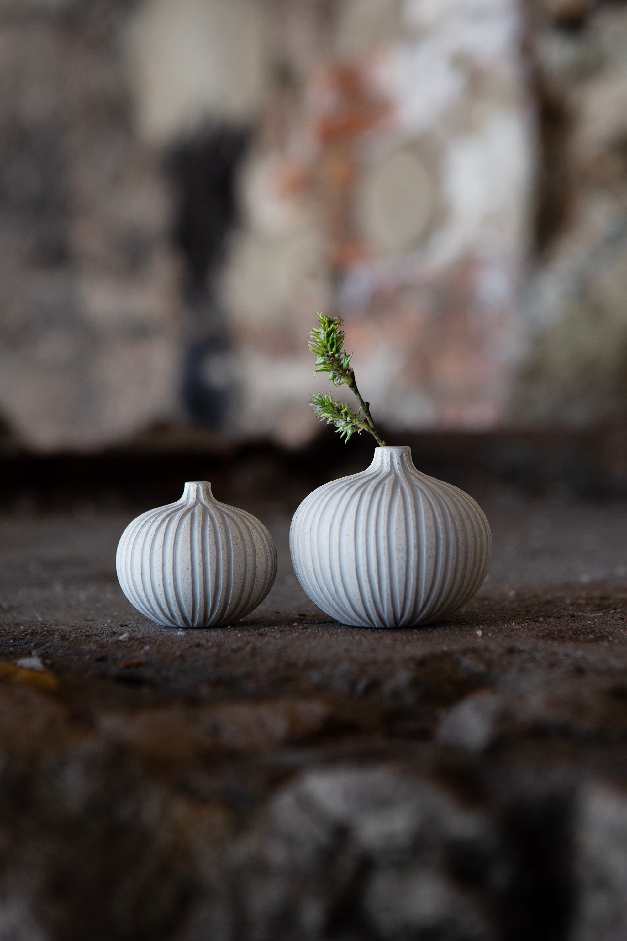 Bari Vase | Small | Sand White Stone Stripe | by Lindform