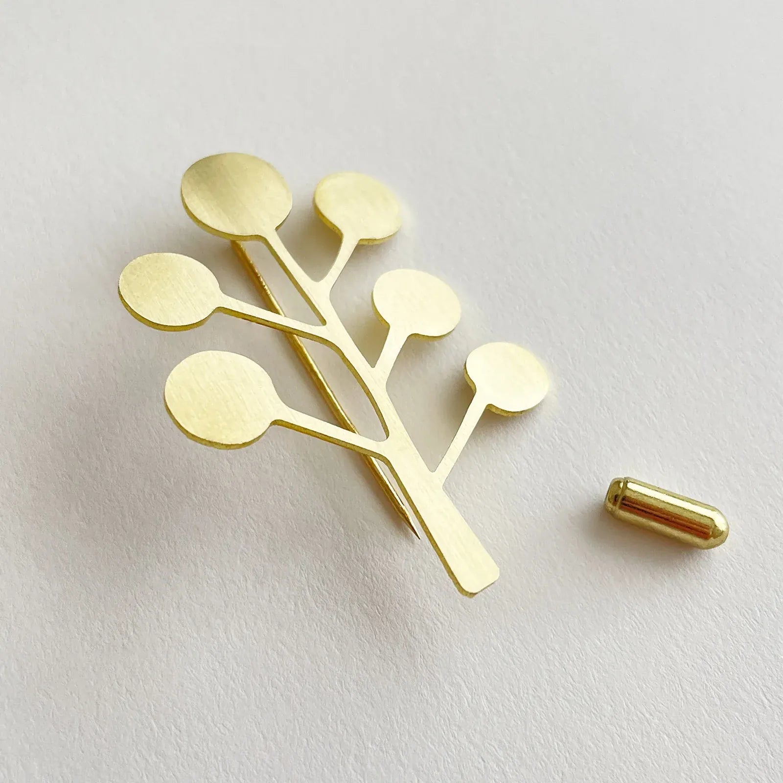 Brass Kelp Pin by Tom Pigeon | Lifestory