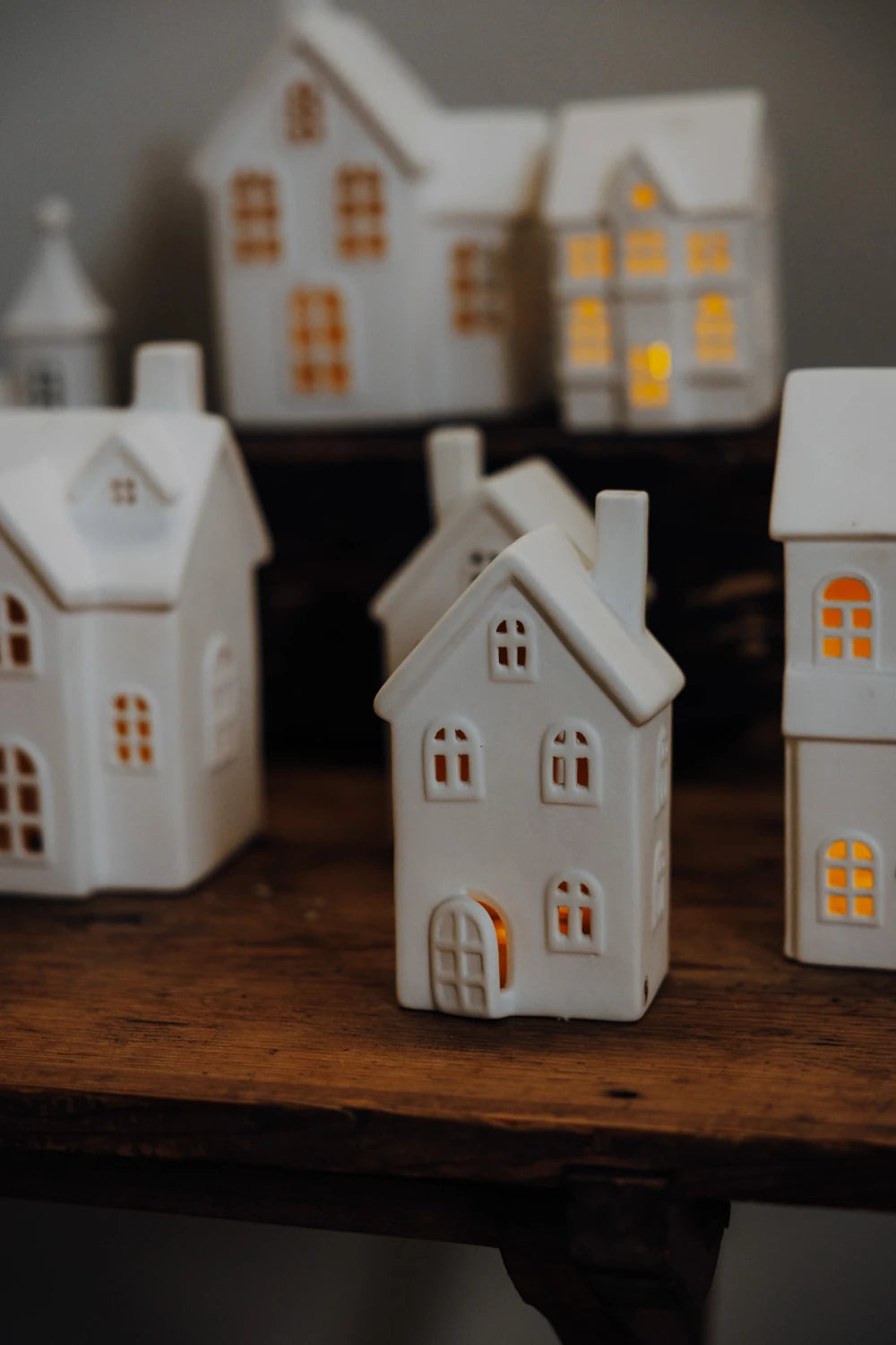 Ceramic House Ornament - Byn #6 by Storefactory | Lifestory