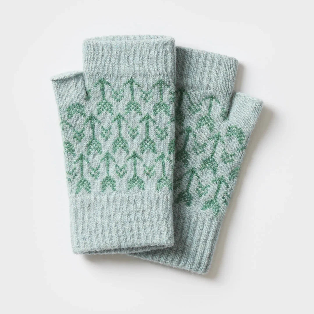 Fingerless Mitten in Arrow Pattern in Haar and Willow by Hilary Grant | Lifestory