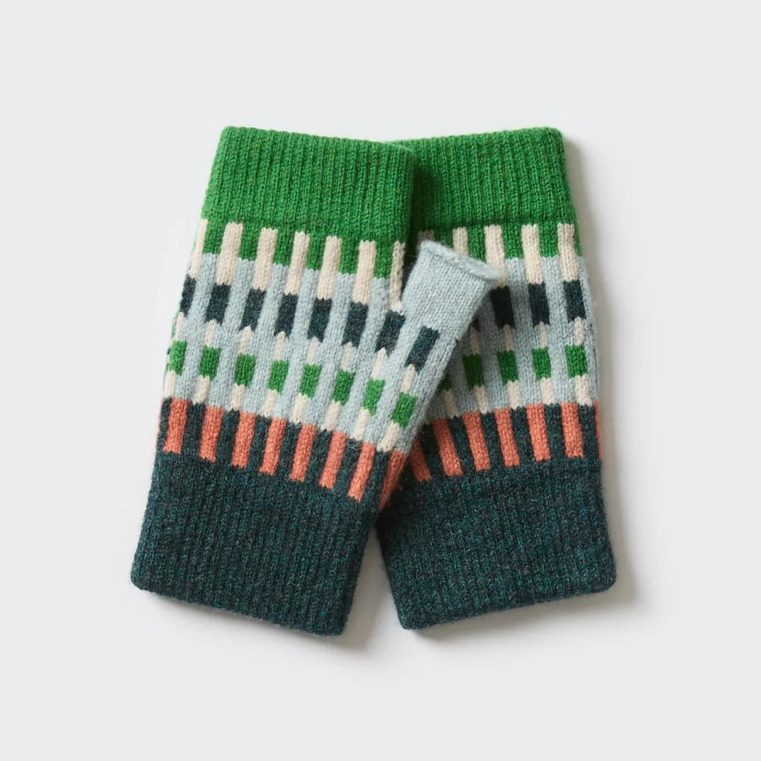 Fingerless Mitten | Harbour Pattern in Ink & Rosehip by Hilary Grant | Lifestory