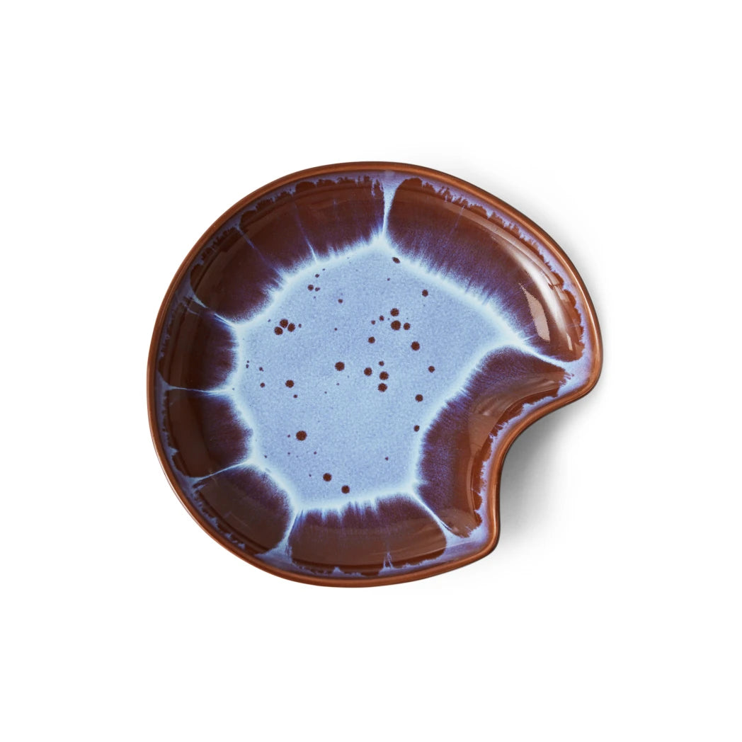 HKLIVING Ceramic Shell Plate in Sienna on a white background from above