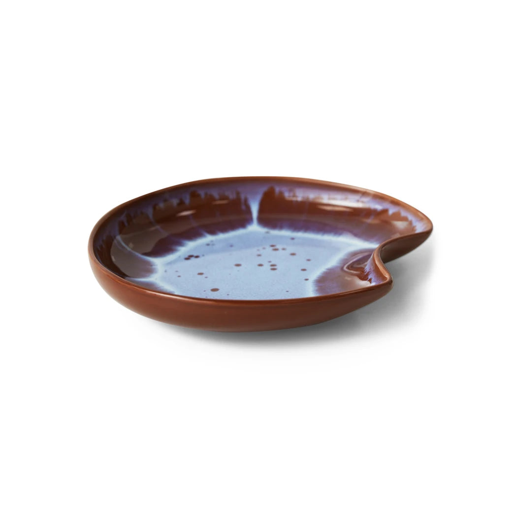 HKLIVING Ceramic Shell Plate in Sienna on a white background