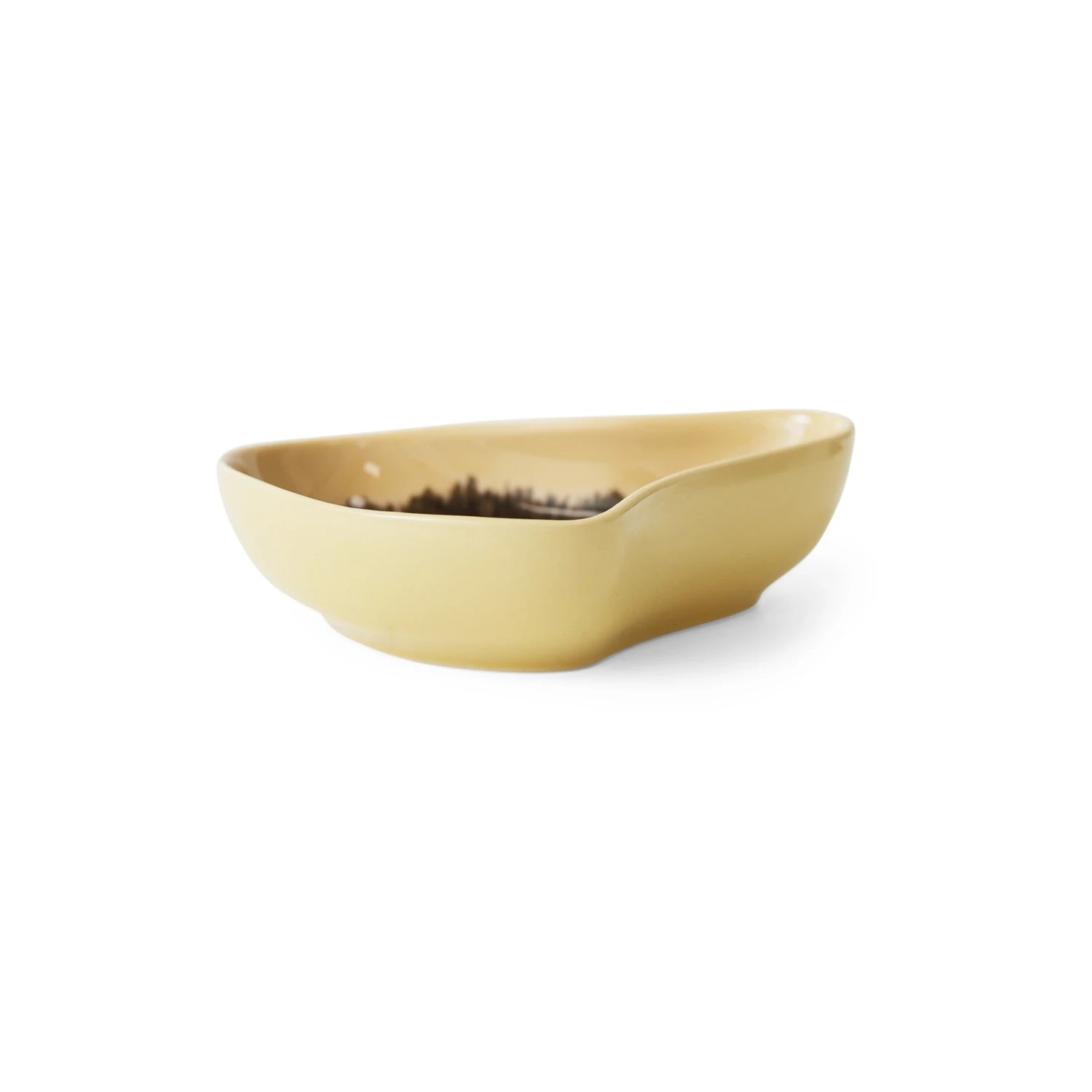 HKLIVING Ceramic Shell Tapas Bowl in Triffle on a white background