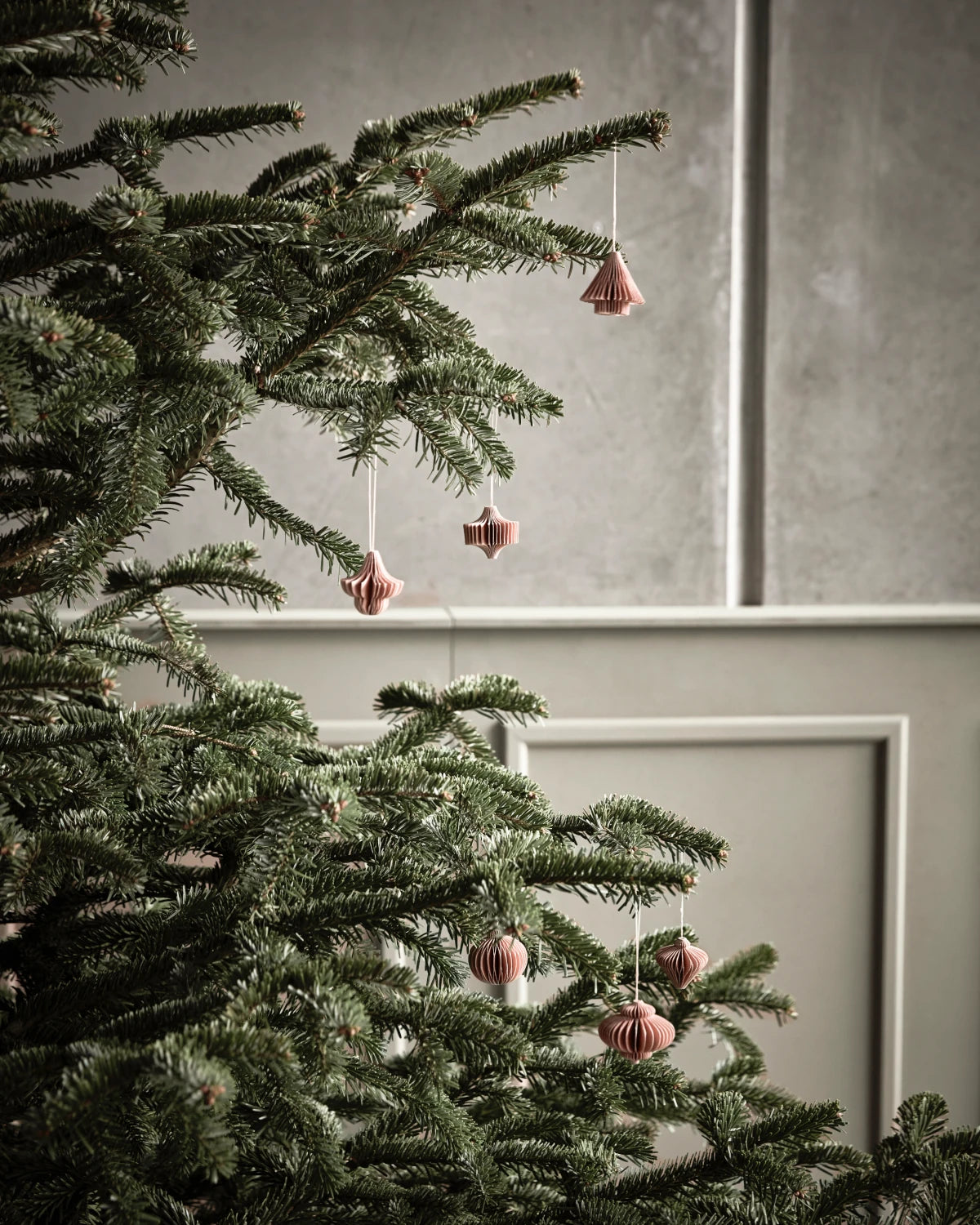 House Doctor HDComb Hanging Ornaments in Dusty Rose | Lifestory