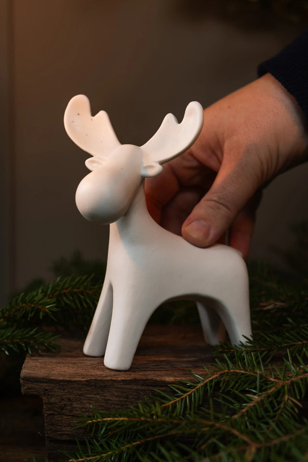 Large White Ceramic Ivan the Moose by Storefactory | Lifestory