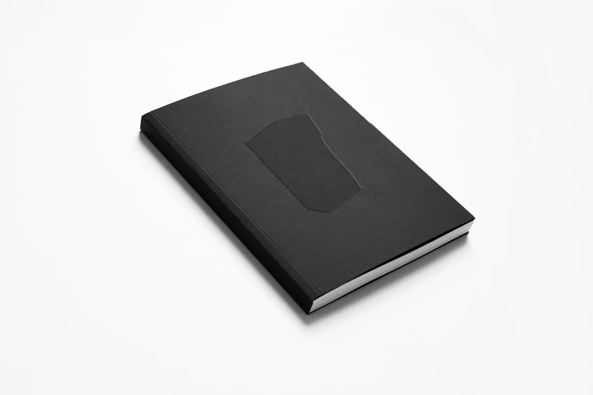 Papierniczeni Monolit Undated Planner in Black