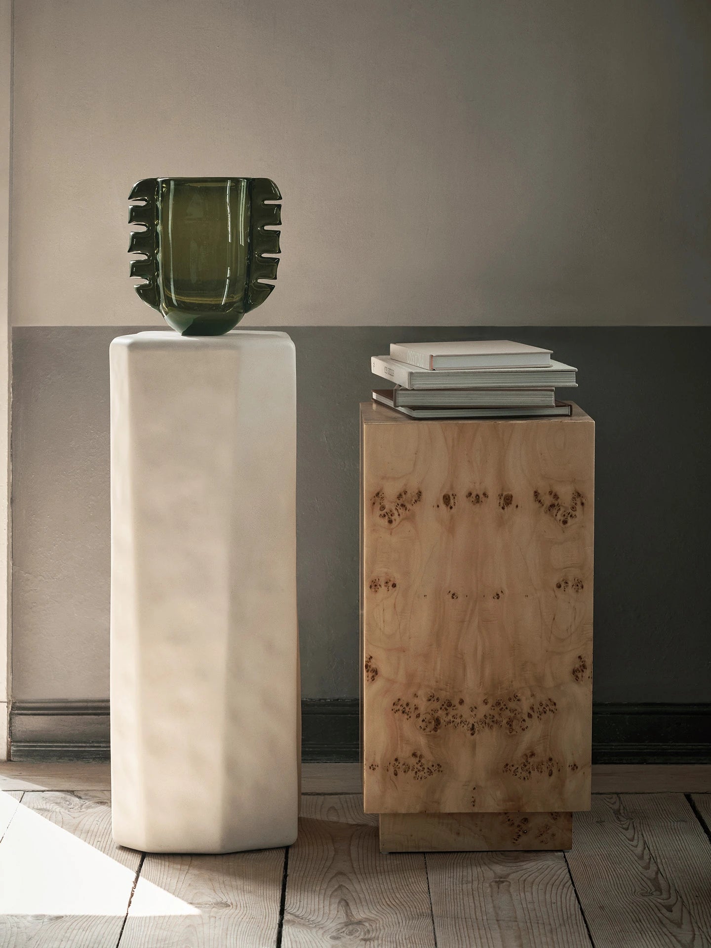 Staffa pedestal by ferm Living - Lifestory