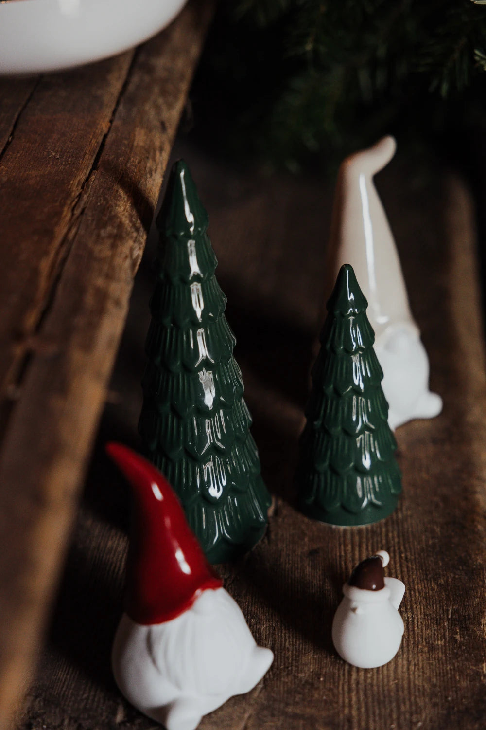 The Granbacken green glazed ceramic Christmas tree by Storefactory | Lifestory