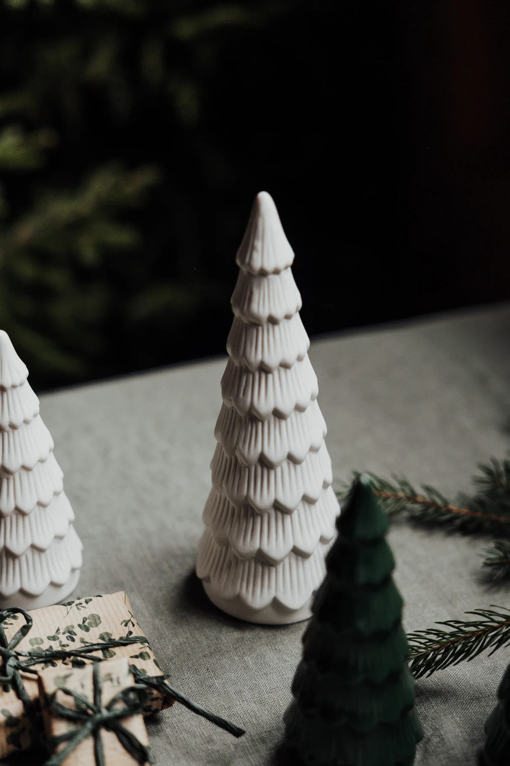 The large matte white Granbacken ceramic Christmas tree by Storefactory | Lifestory