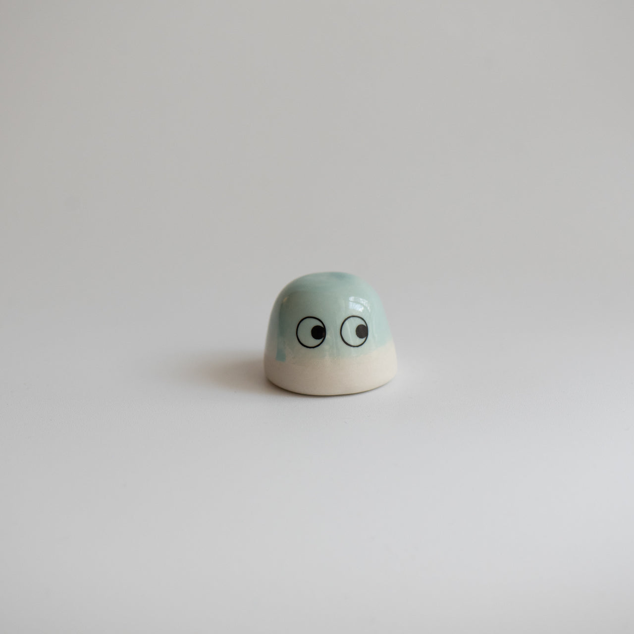 Familia Figurine | Dot | Lenny | by Studio Arhoj