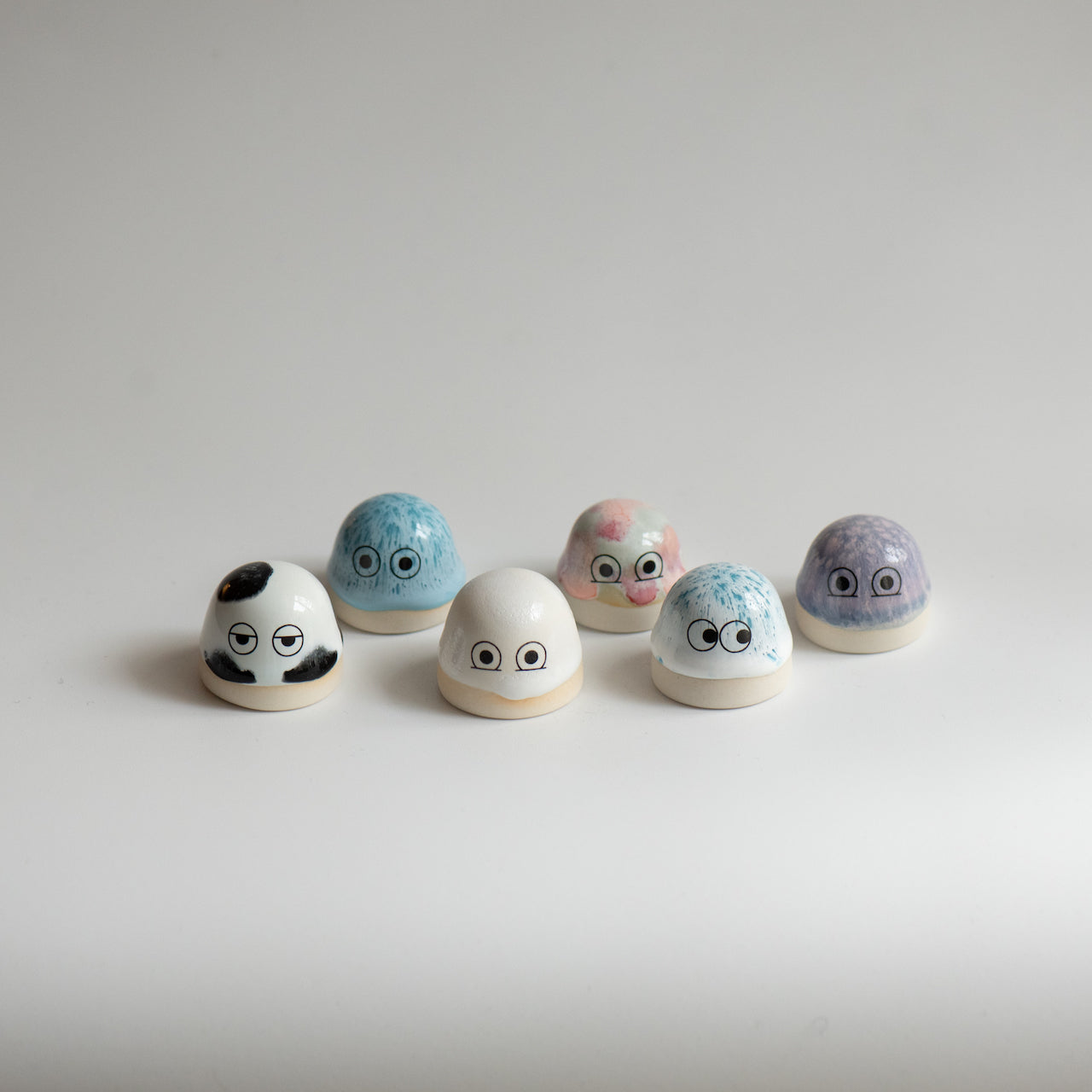 Familia Figurine | Dot | Wilbur | by Studio Arhoj