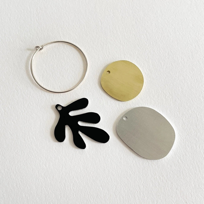 Tom Pigeon : Tideline Earrings