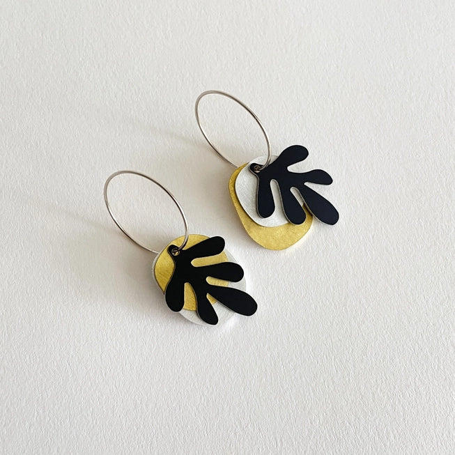 Tom Pigeon : Tideline Earrings