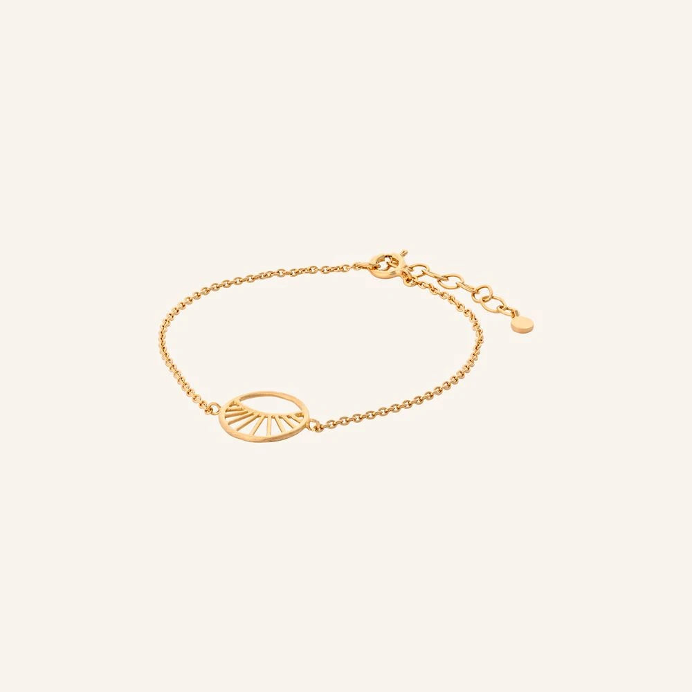 Daylight Bracelet in Gold-Plated Silver by Pernille Corydon | Lifestory