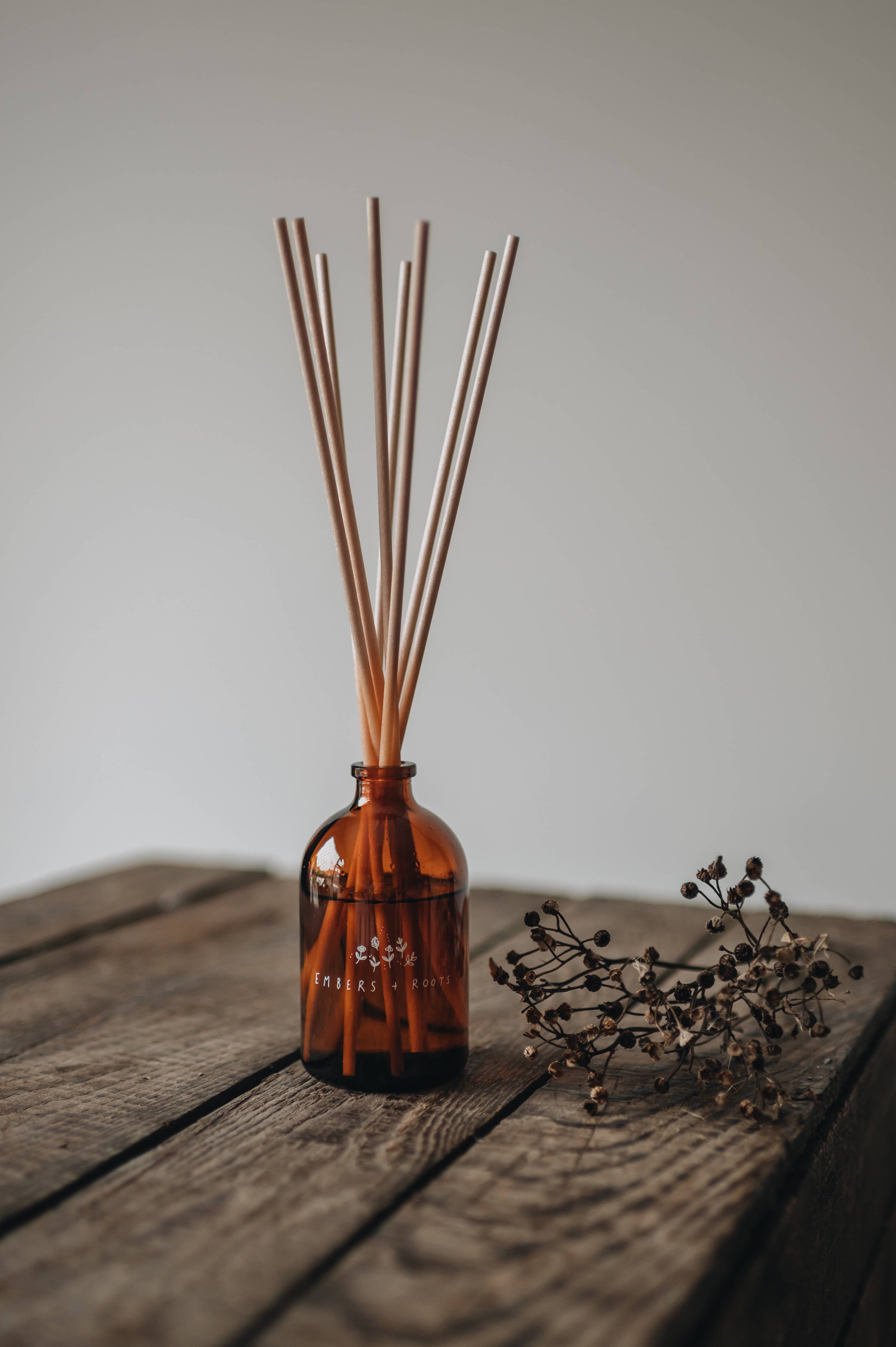 Apothecary Reed Diffuser | Spruce Christmas Tree