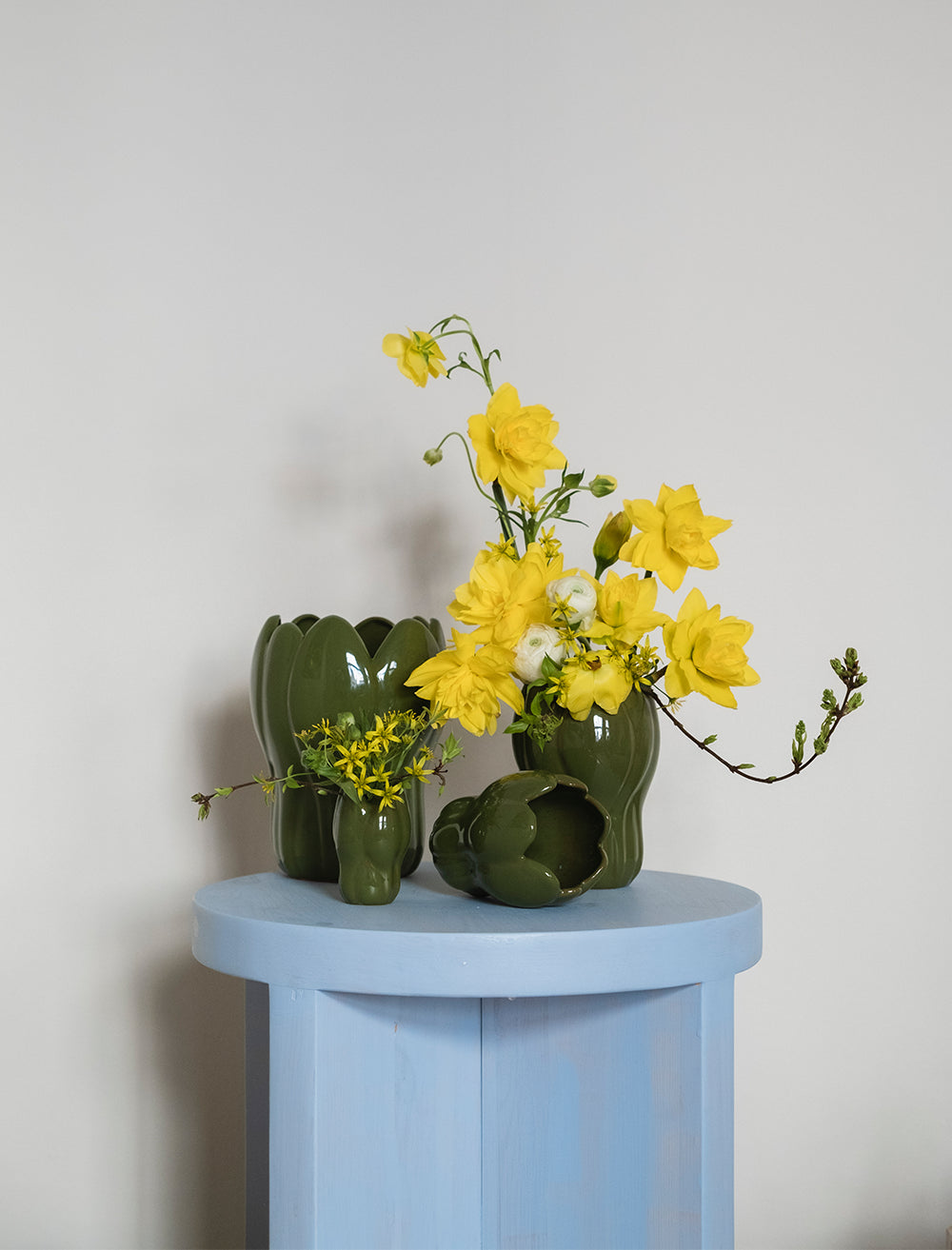 Krokus Green Vase Family with flowers by Fine Little Day at Lifestory