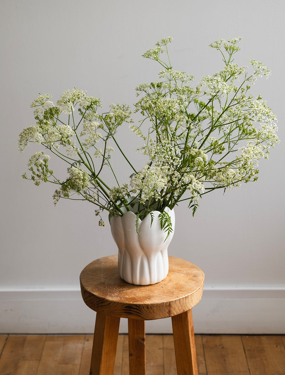 Krokus Large White Vase with flowers by Fine Little Day at Lifestory