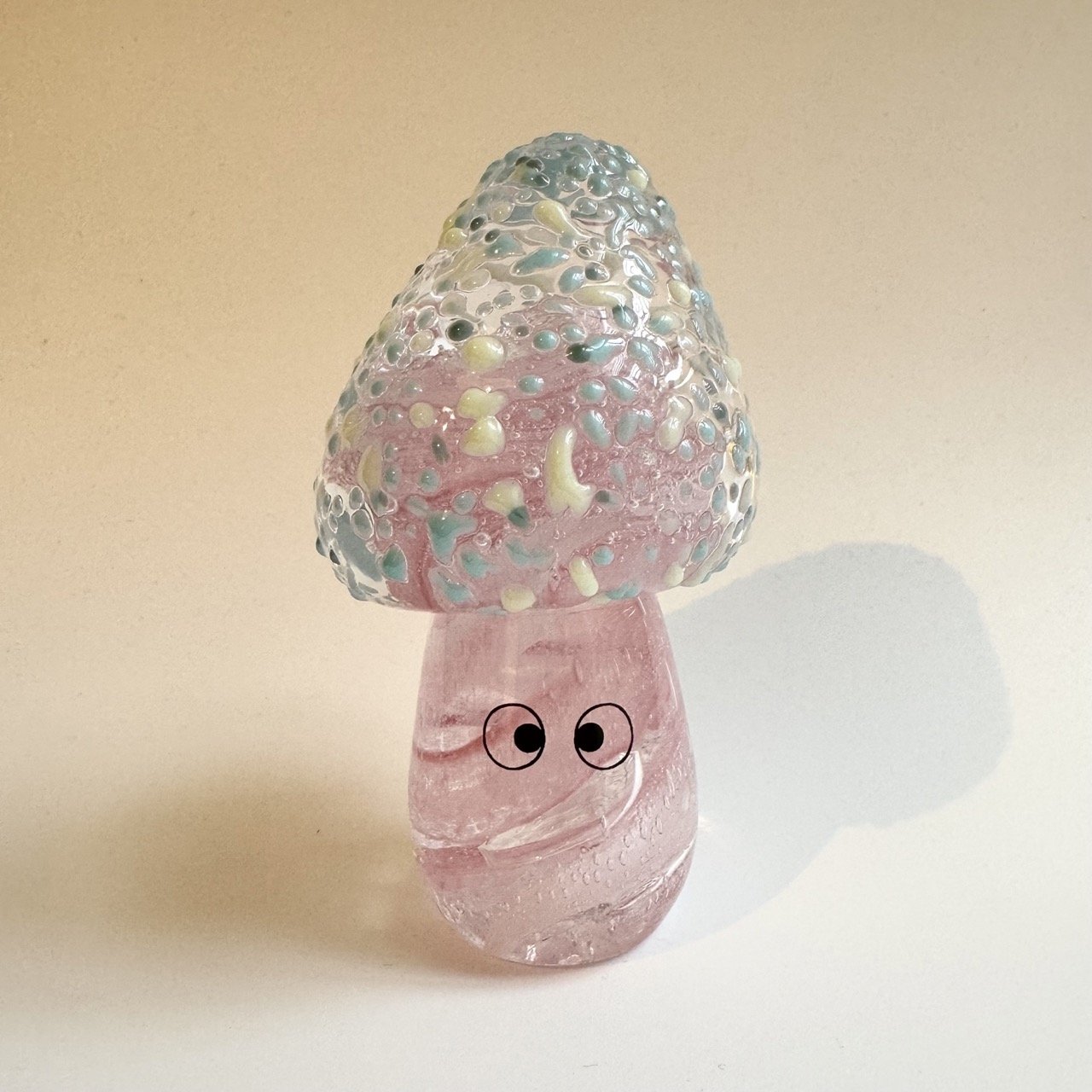 Studio Arhoj Crystal Blob - Shroom | Pinky | Handblown Glass