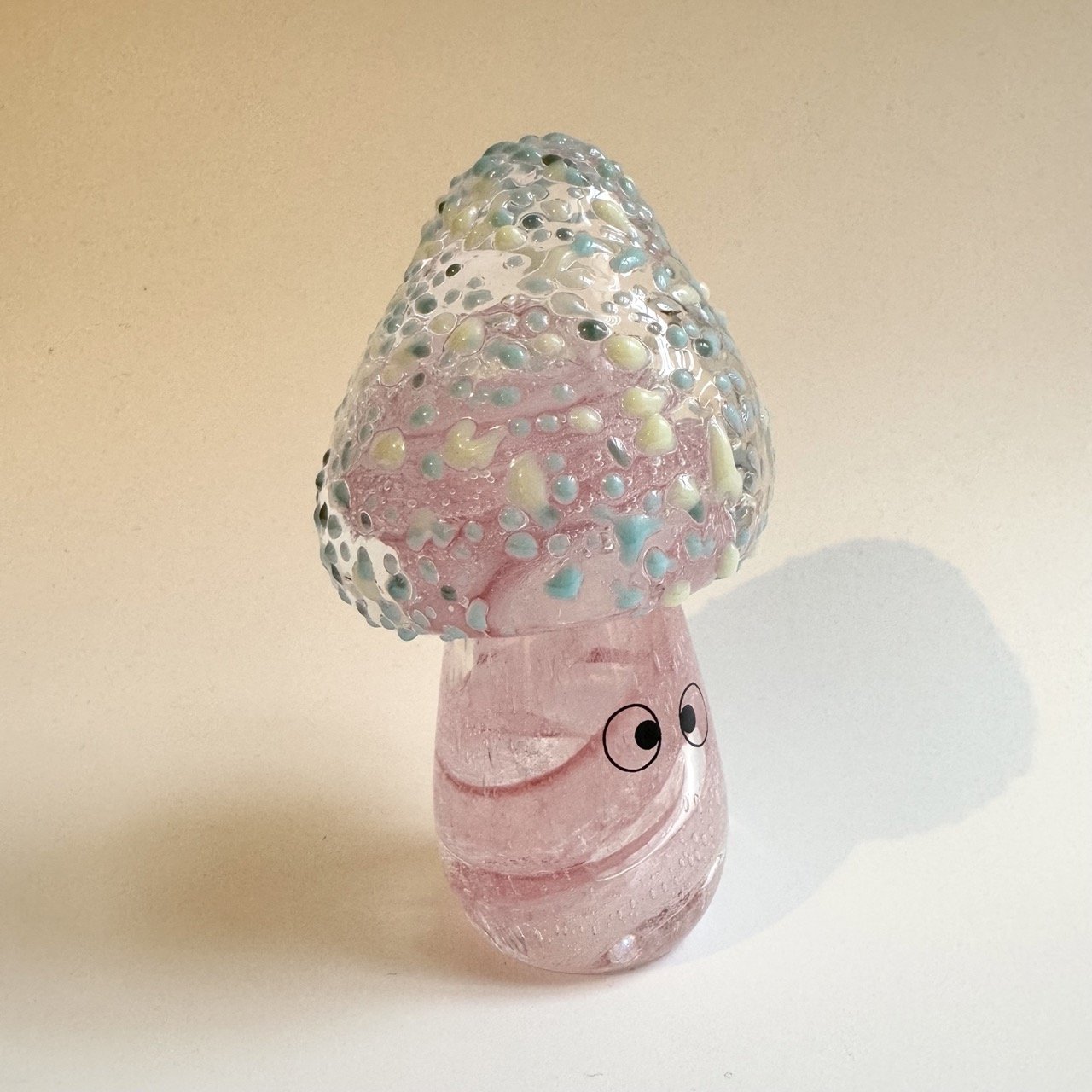 Studio Arhoj Crystal Blob - Shroom | Pinky | Handblown Glass