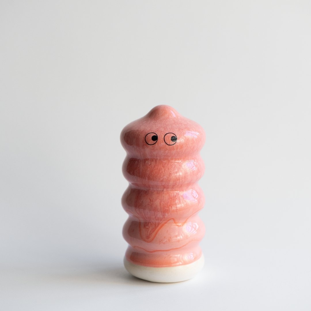 Familia Figurine | Buru | Lingonberry by Studio Arhoj