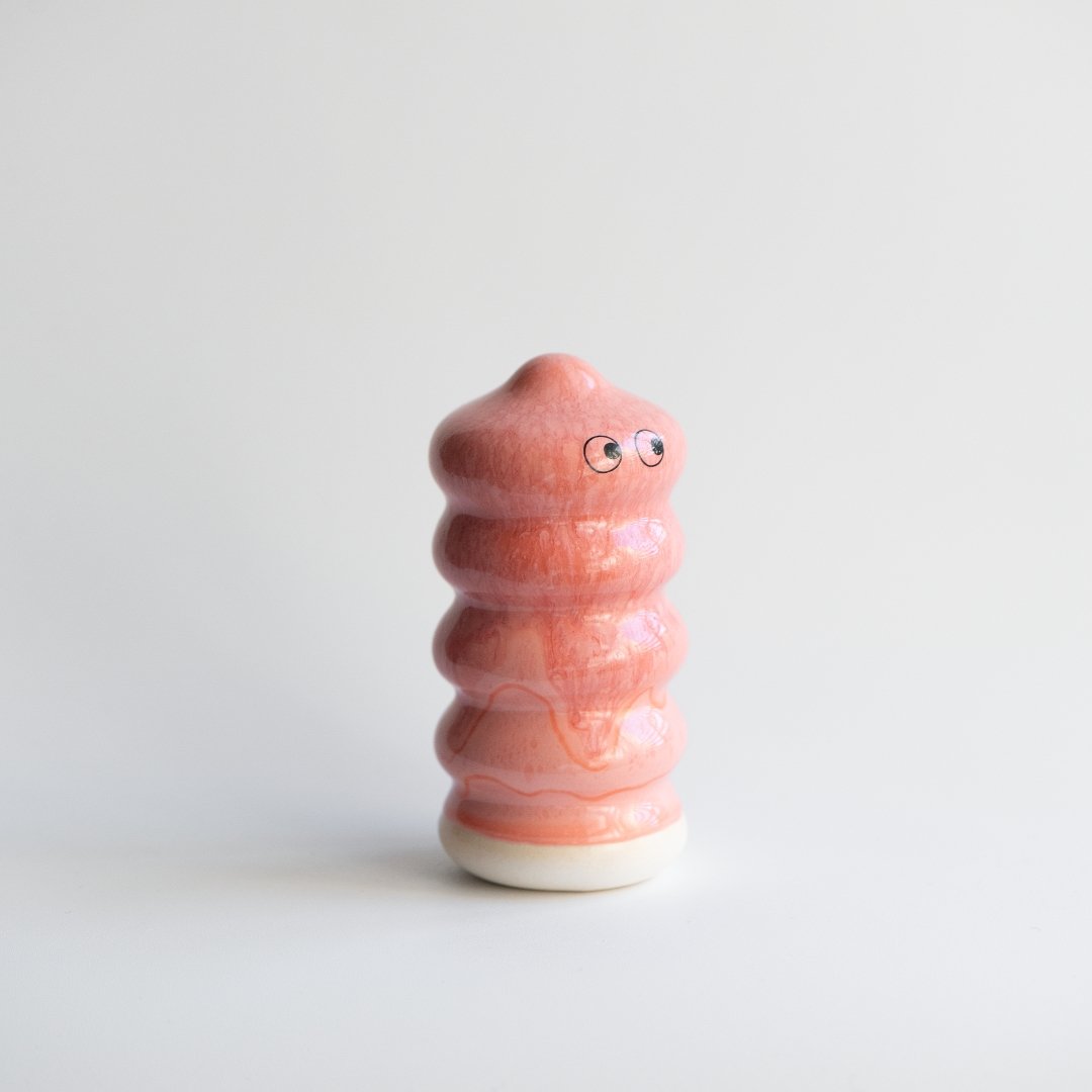 Familia Figurine | Buru | Lingonberry by Studio Arhoj