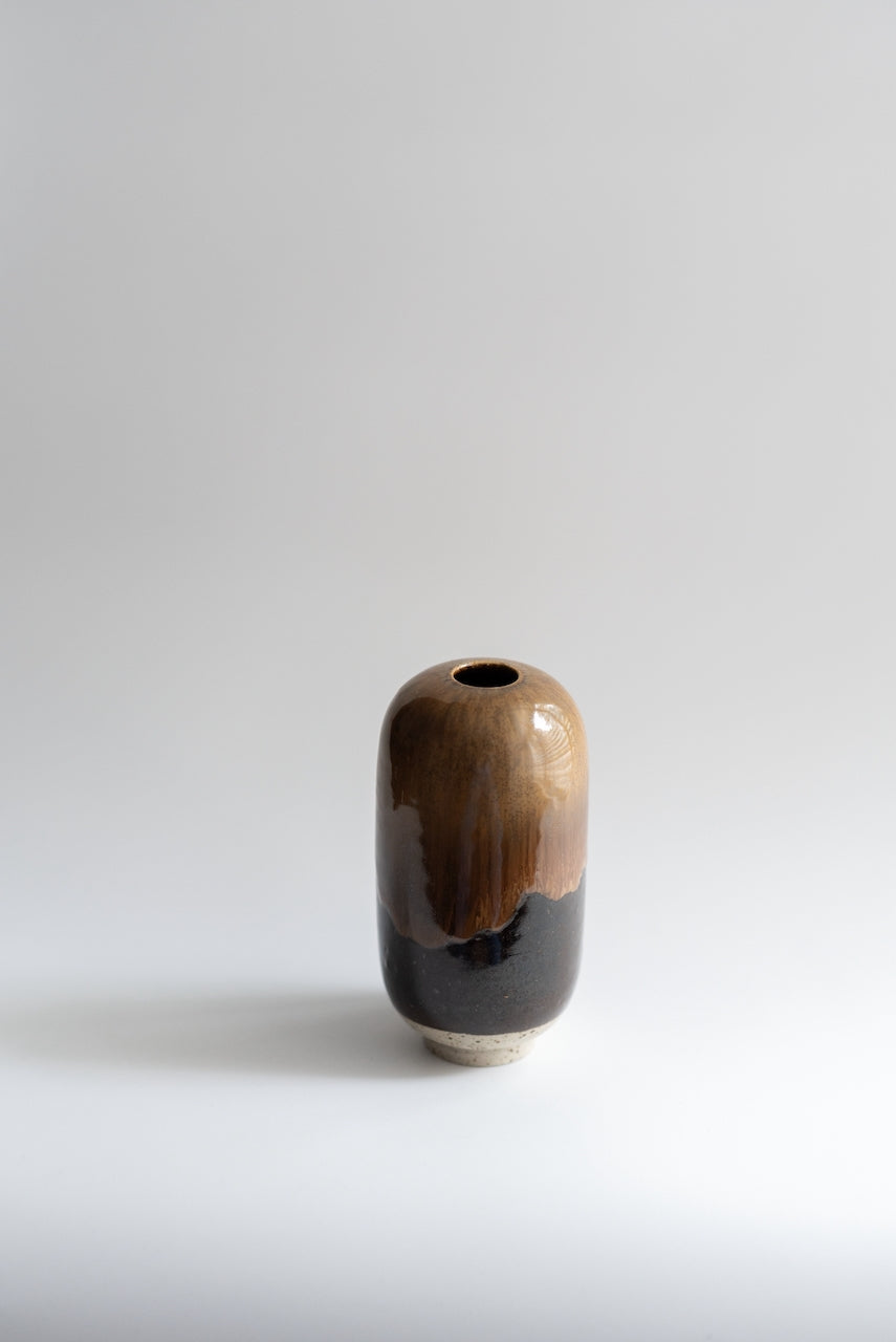 Mini Yuki Vase | Root Beer Float | by Studio Arhoj