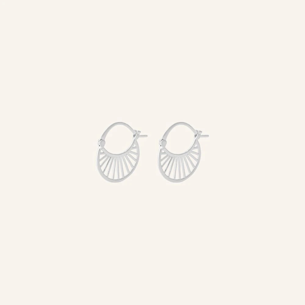 Small Daylight Earrings in Silver by Pernille Corydon | Lifestory