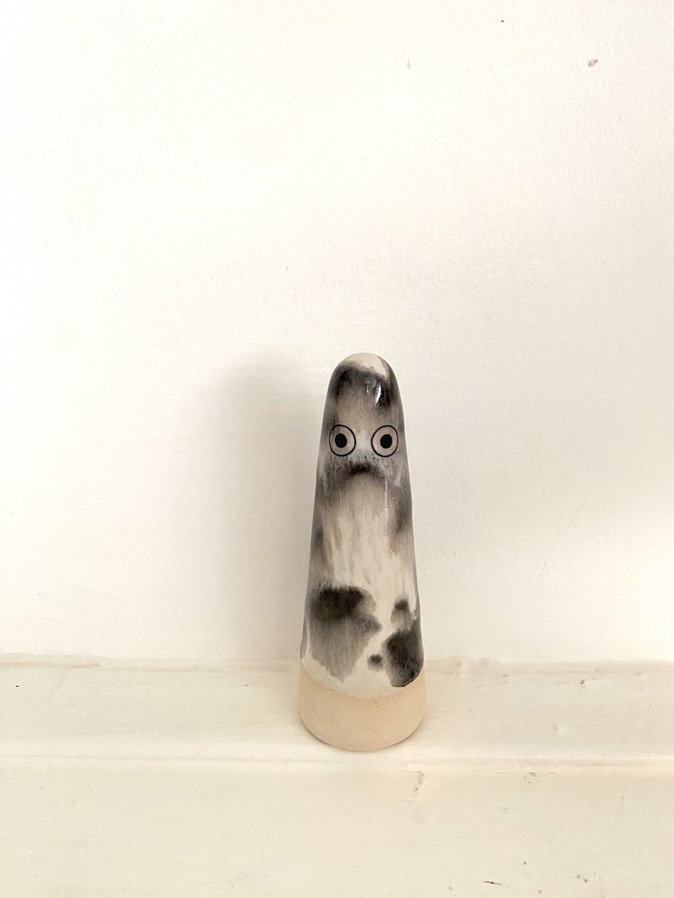 Ghost | Monochromatic | Ceramic Figurine | by Studio Arhoj– Lifestory