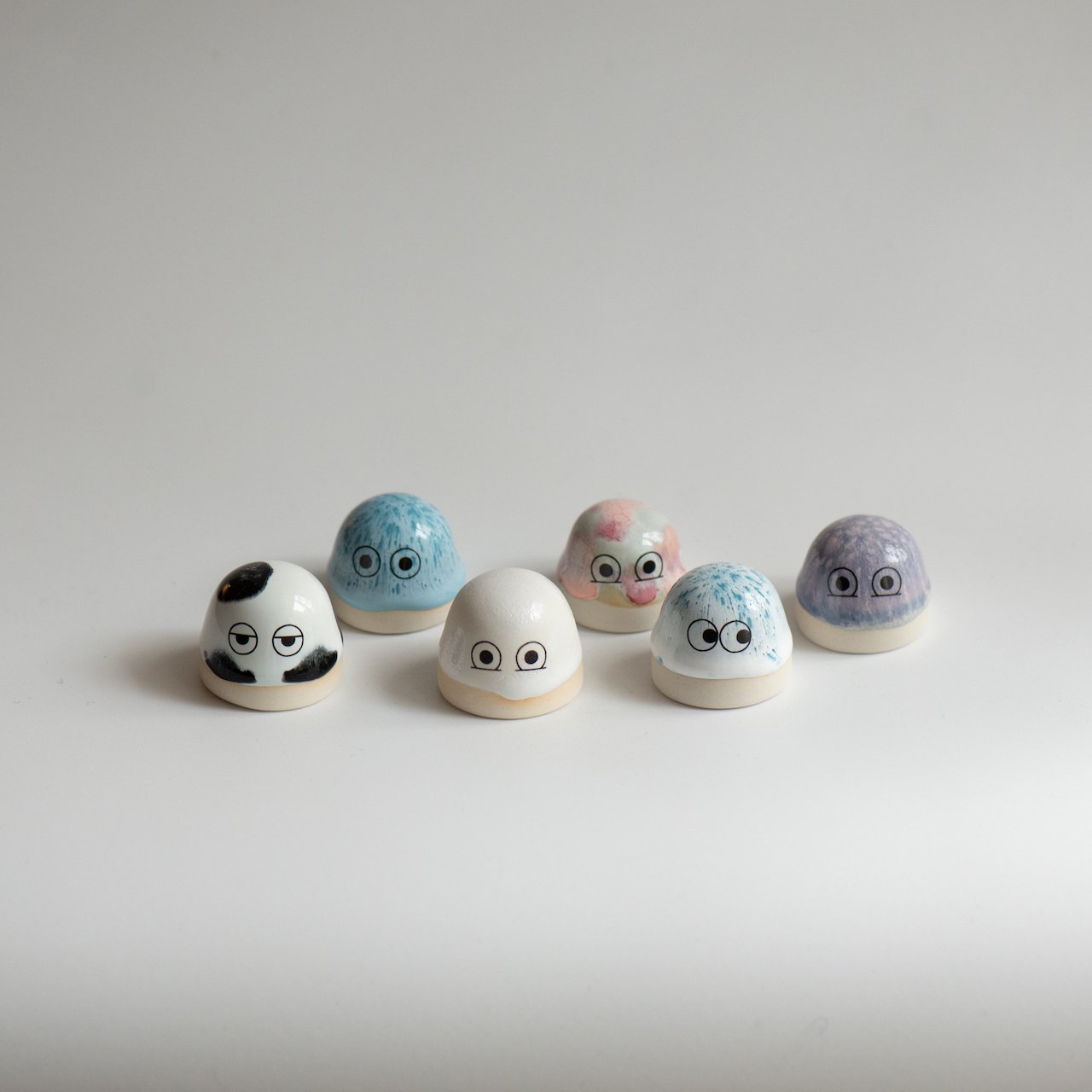 Familia Figurine | Dot | Spotty | by Studio Arhoj