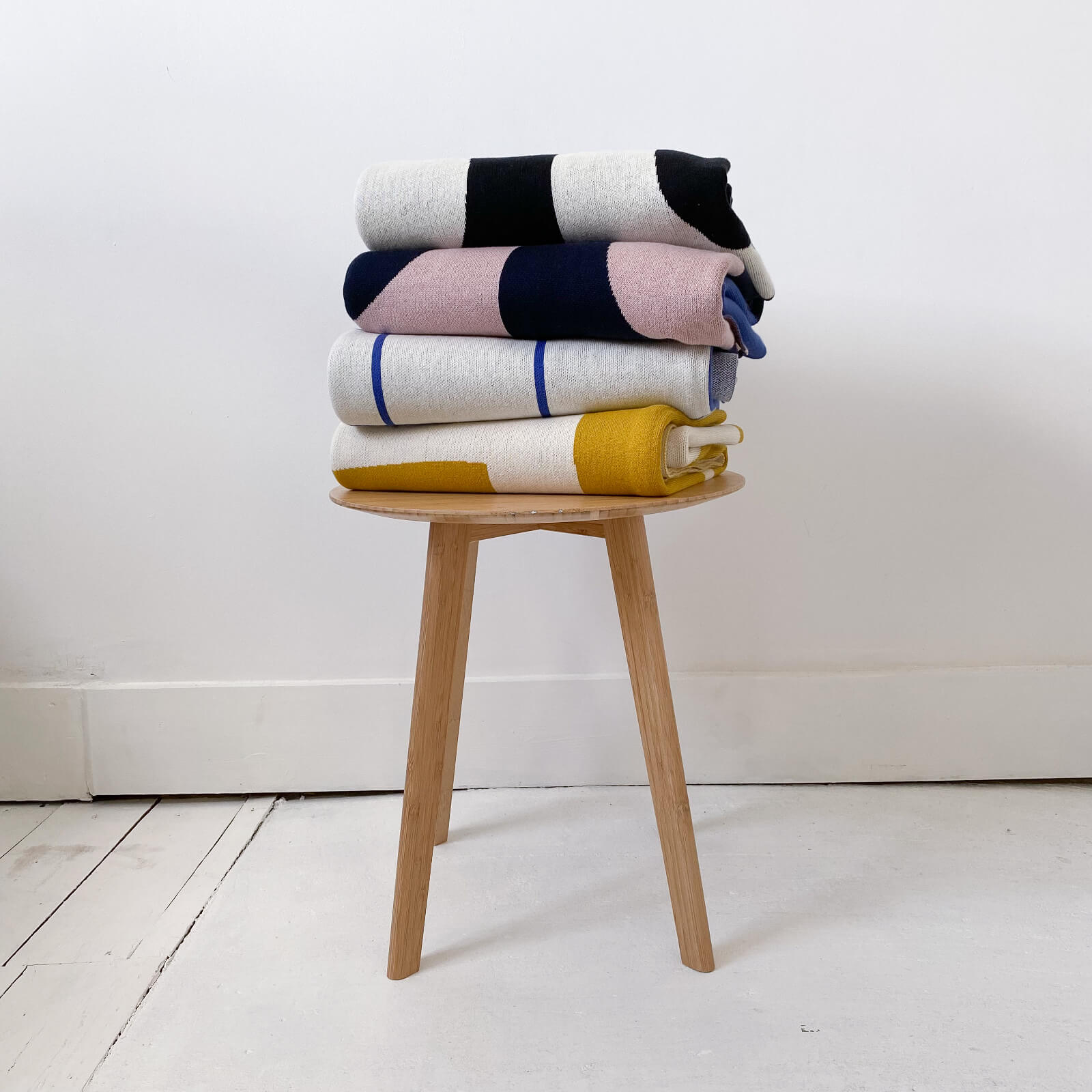 Bruten Throw | Black | Cotton | by Sophie Home - Lifestory - Sophie Home